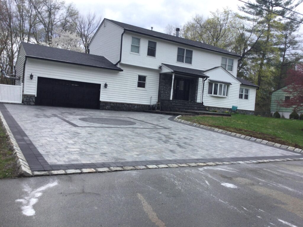 Large paver driveway in Lincoln Park NJ