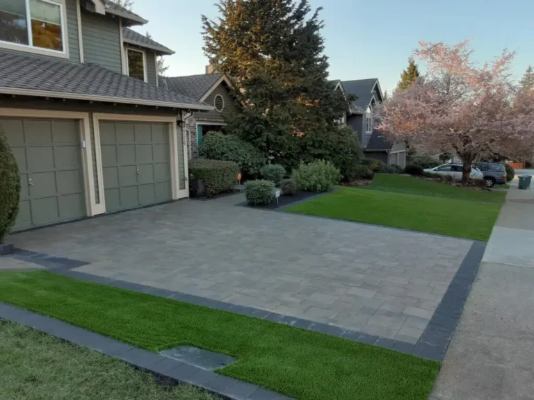 Driveway contractor North Jersey gray paver driveway in Morris Plains NJ
