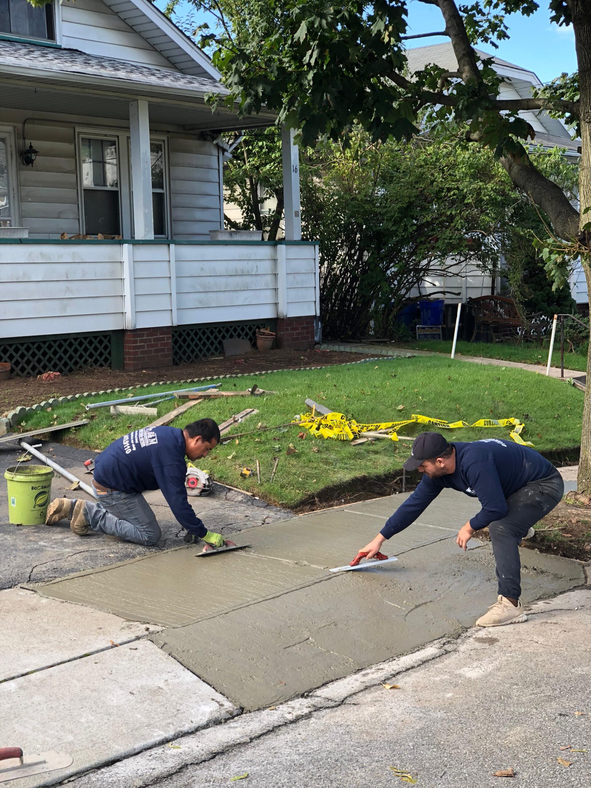 Walkway contractor North Jersey concrete walkway installation in progress