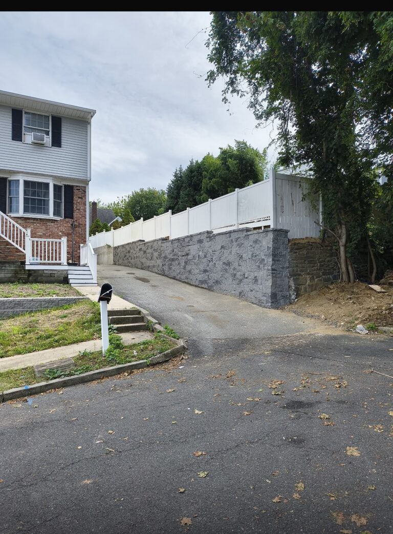 Retaining wall along residential driveway in Maplewood NJ